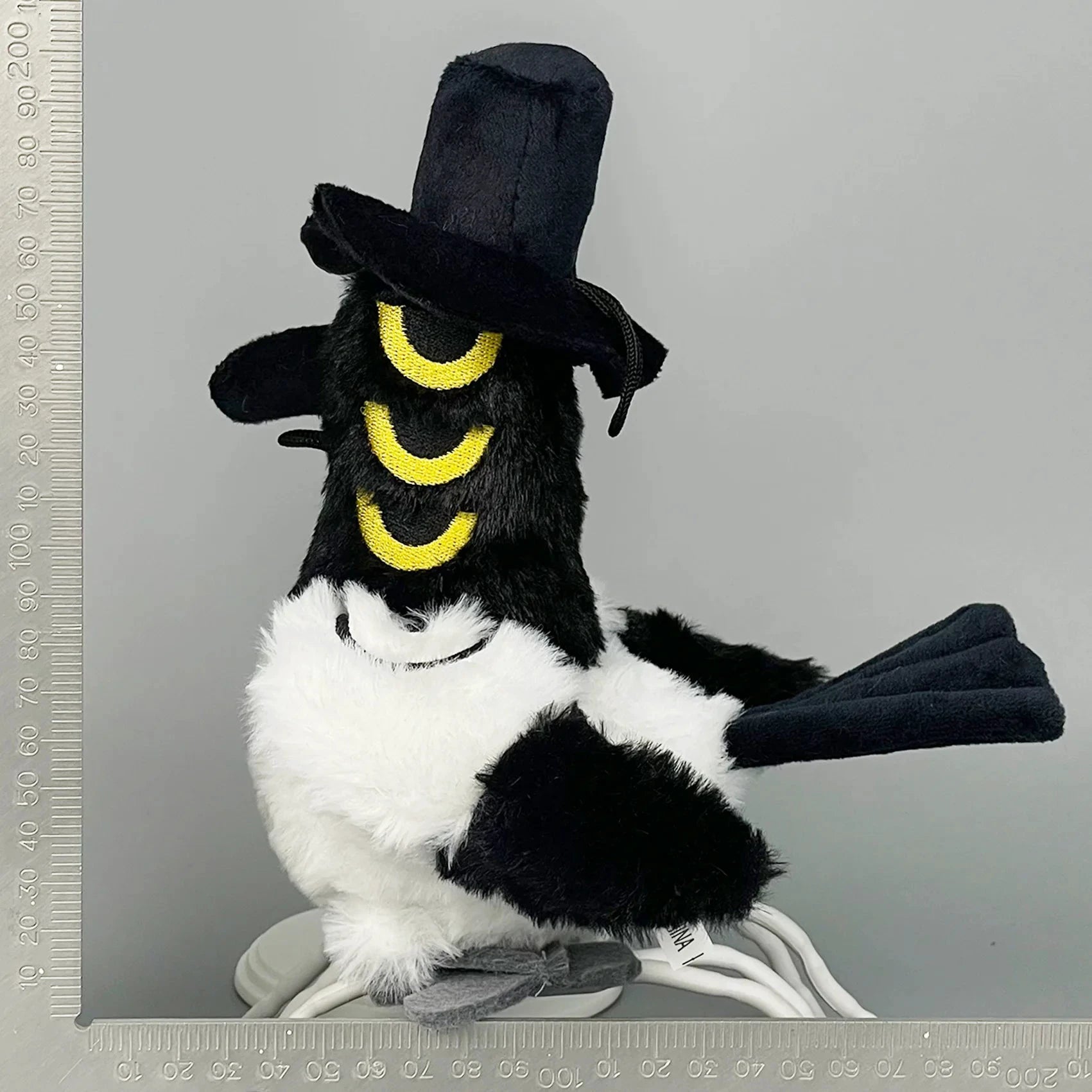 Dämonenjäger-Plüschtier Anime Kpop Lila Schwarzer Hut