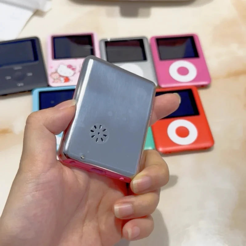 TAKARA TOMY Hello Kitty – Lecteur MP3 portable