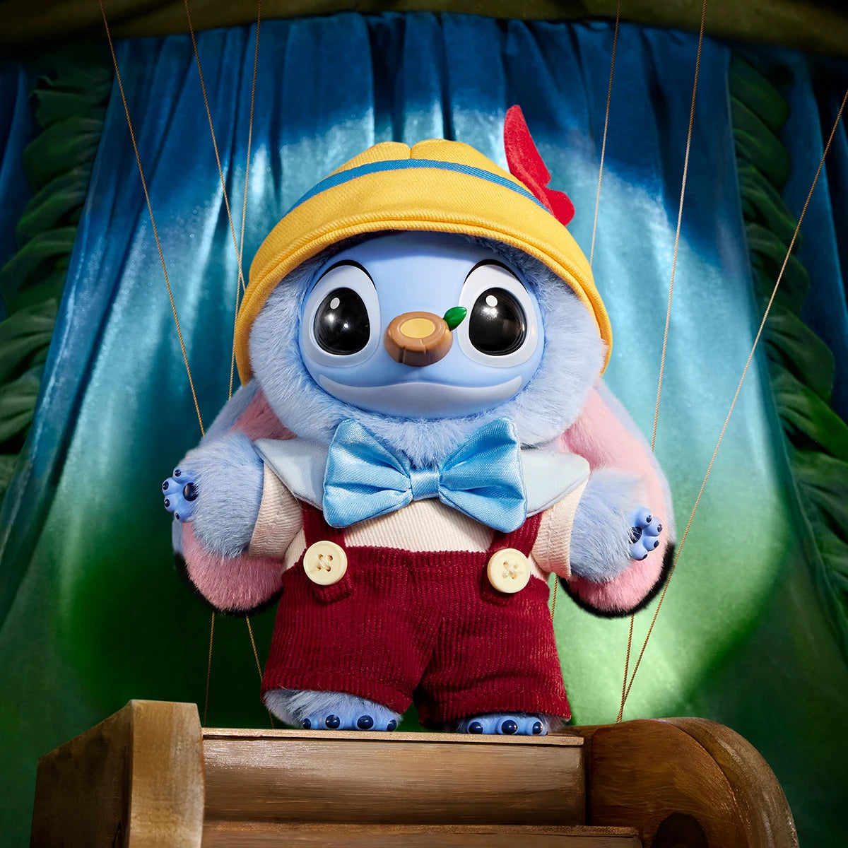 Pop Mart – Stitch Peluche Vinyle Pendentif Série Aventure
