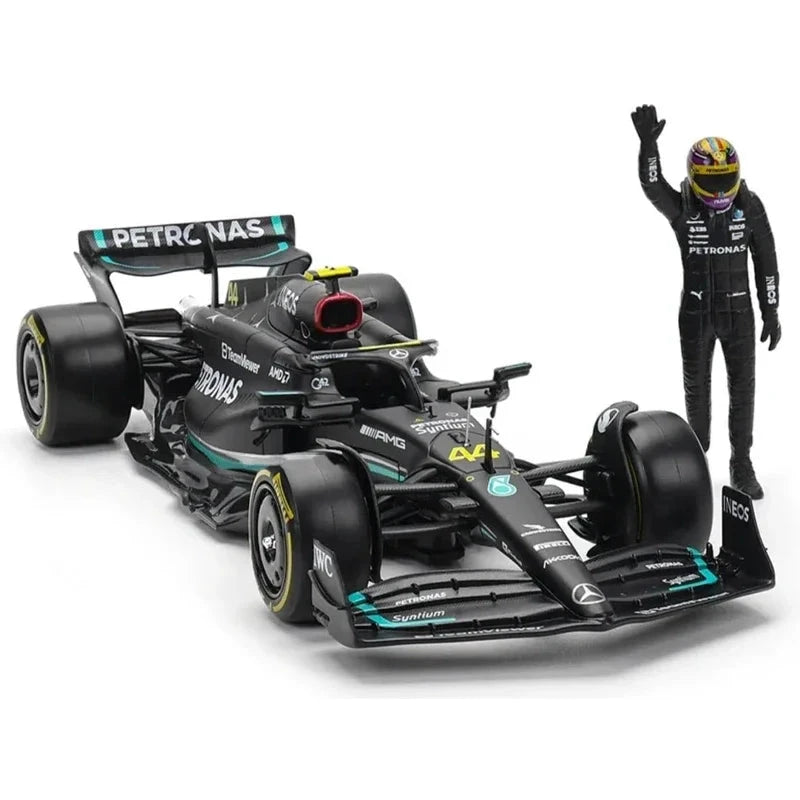 BBURAGO Voiture de Course Miniature 1:24