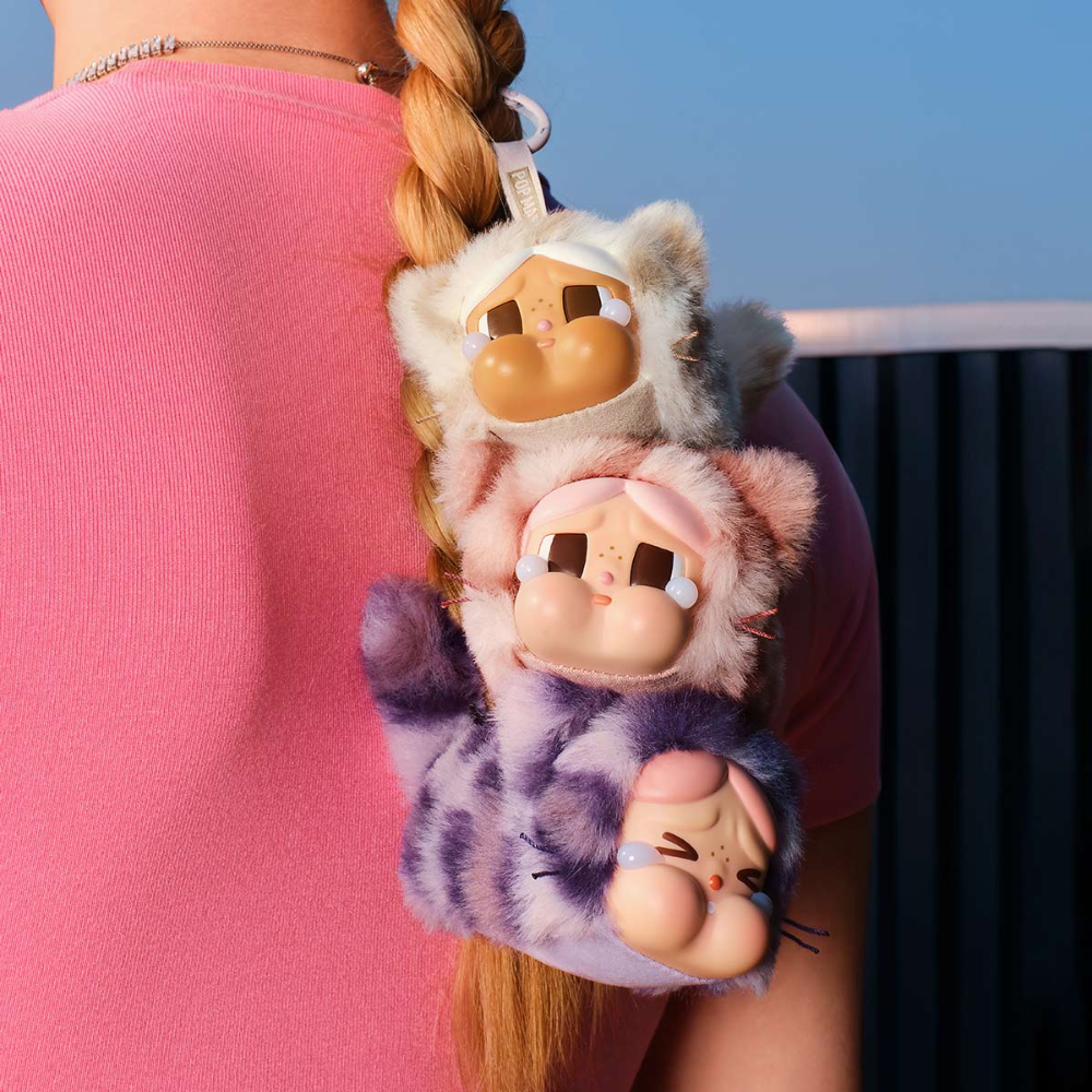 Pop Mart Crybaby Wild But Cutie Porte Clé Peluche Vinyle Édition Limitée Série Crybaby Exclusivité by POP MART INTERNATIONAL GROUP LIMITED