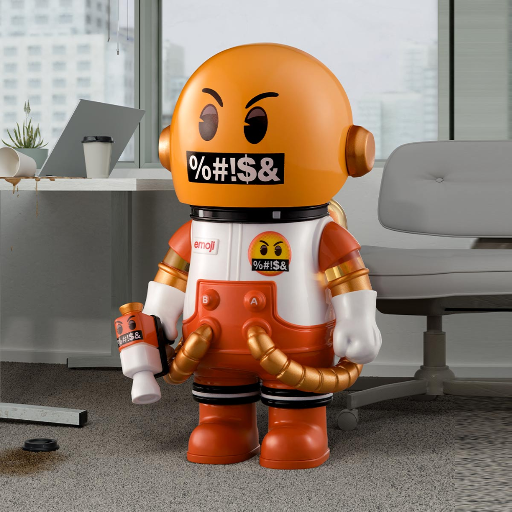 POP MART Figurine Mega Space Molly Emoji Series Édition Limitée Blind Box Collection Exclusive Pour Fans Collectionneurs by POP MART INTERNATIONAL GROUP LIMITED